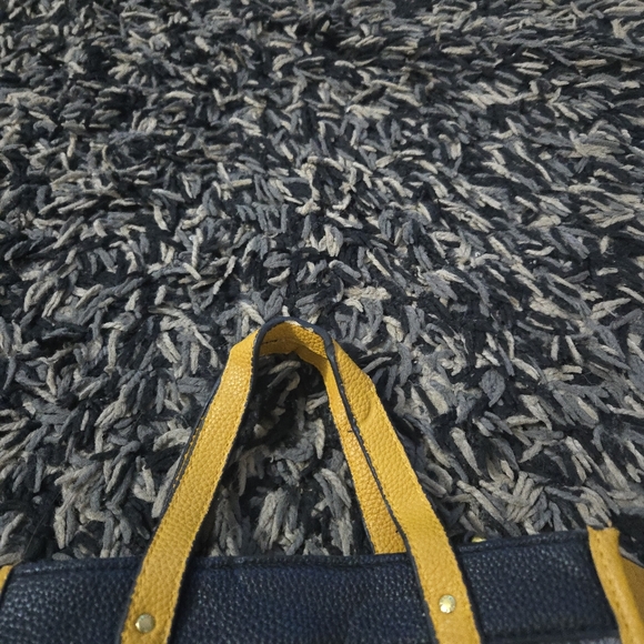 COACH Horse & Carriage Tote Bag Black/Yellow Leather Trim A1773-21586 - Picture 11 of 16